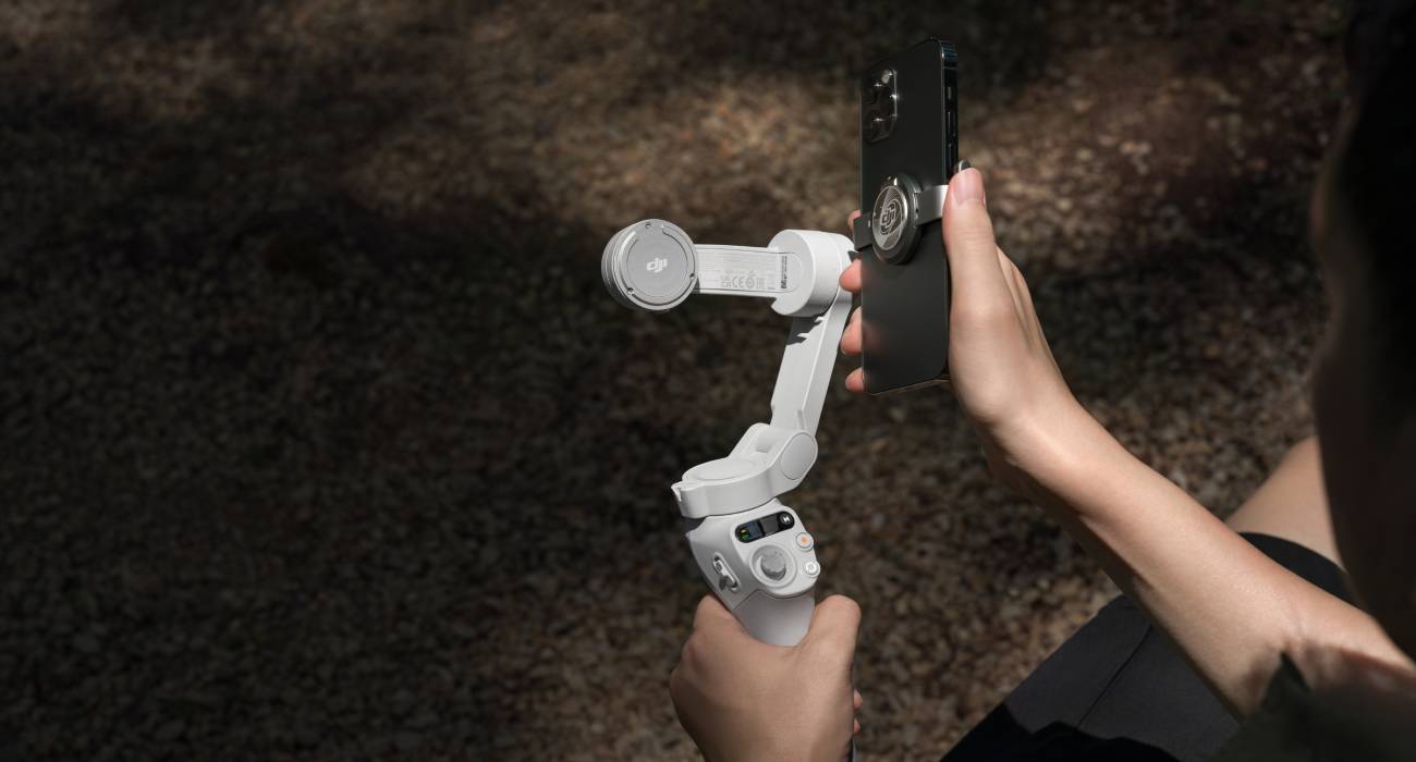 Estabilizador Gimbal DJI Para Smartphones Osmo 4 - Drone Dreams Perú